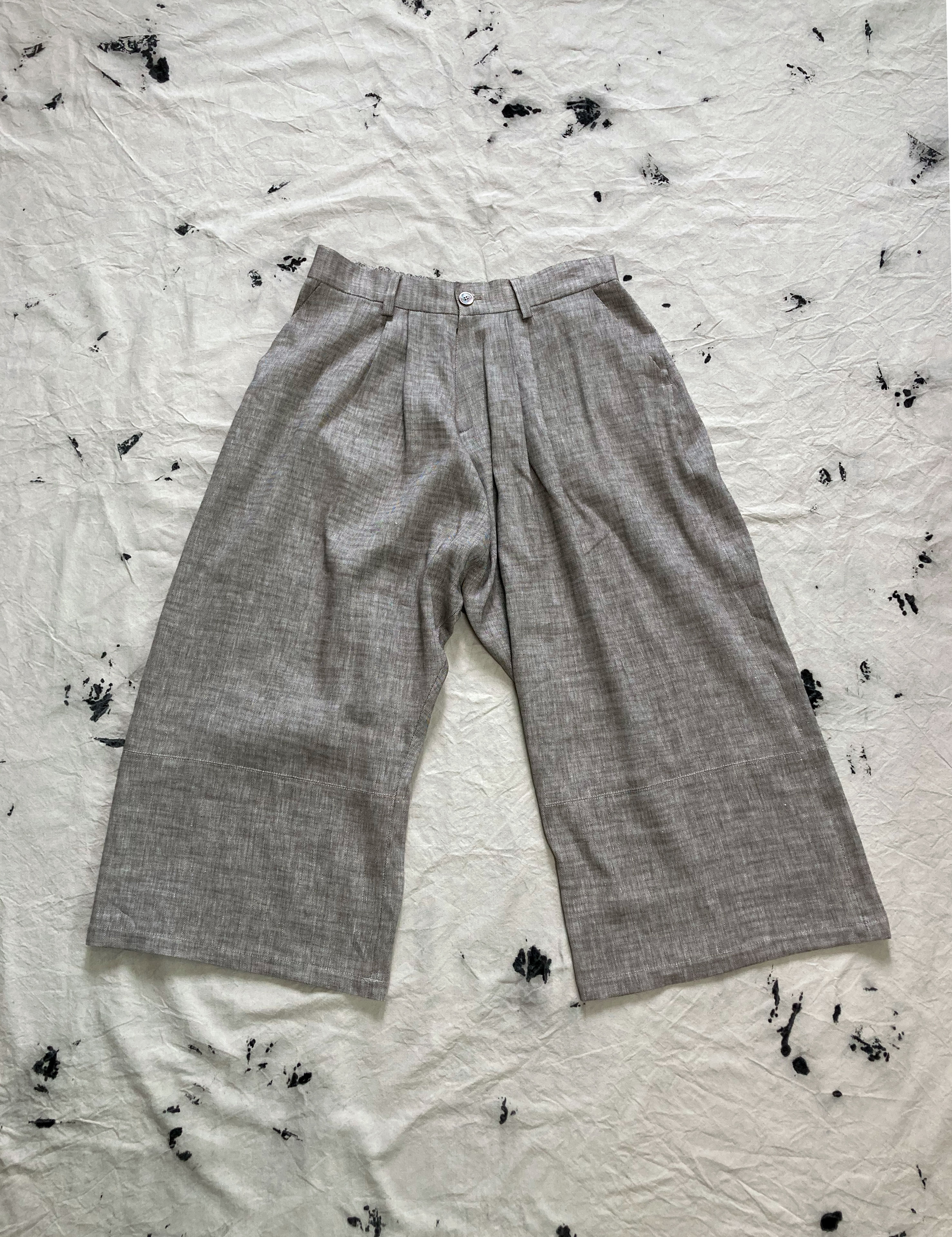 Herringbone 4 Tuck Extra Wide Leg Pants Gray